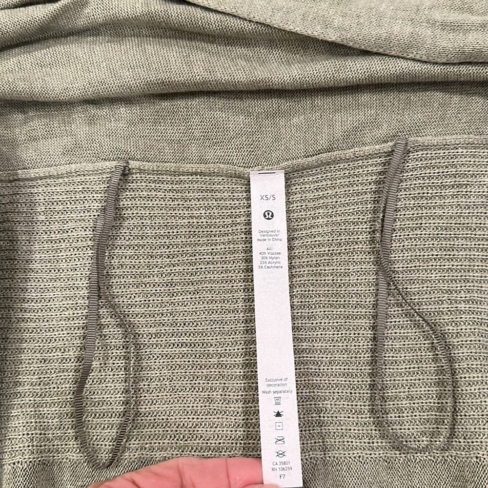 Lululemon Cashlu Knit Wrap Cardigan in Heathered Rosemary Green SzXS/S - Picture 5 of 8